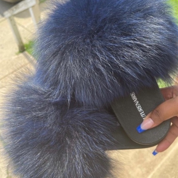 Berry Real Fur Custom Slides sizes  (9.5-11) - Picture 3 of 3